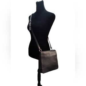 Chelsea Saddle Hip Slim Flat